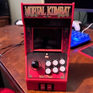 Mini arcade mortal combat